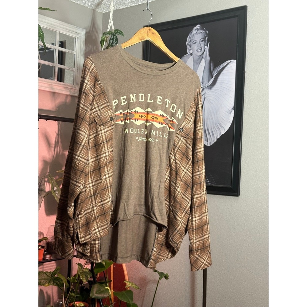 Pendleton Mixed Media Top Womens XL Brown Plaid Flannel Graphic Tee Southwestern - Picture 2 of 7